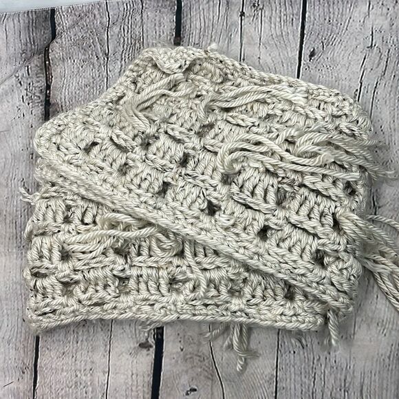 Scarf rectangle chunky knit  fringe detail long 84” - Picture 8 of 9